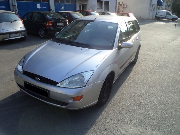 ford focus 1 6 16v besplatni mali oglasi