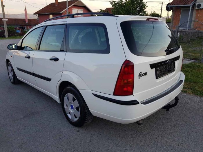 ford focus 1 8 tddi ambiente besplatni mali oglasi