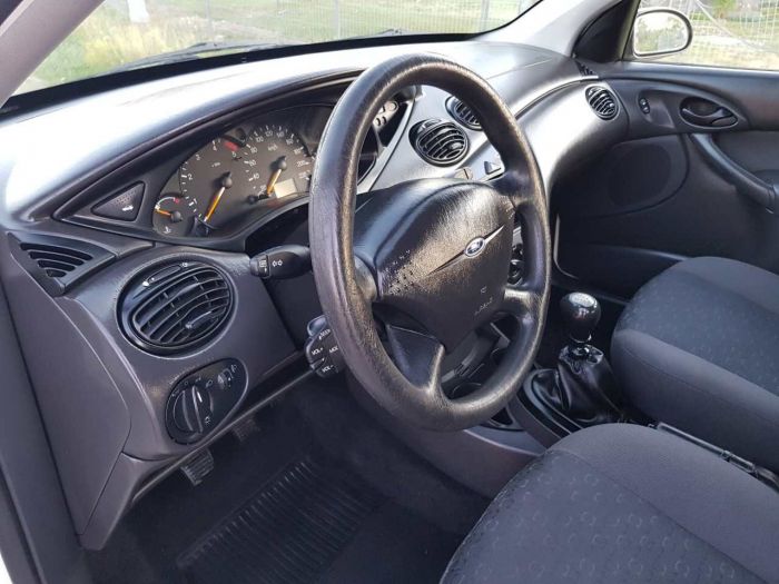 ford focus 1 8 tddi ambiente besplatni mali oglasi
