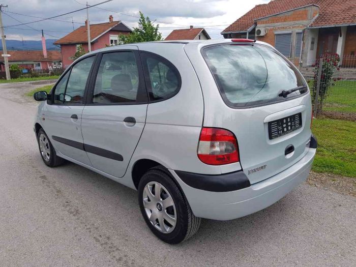 renault scenic 1 6 16v expresion besplatni mali oglasi