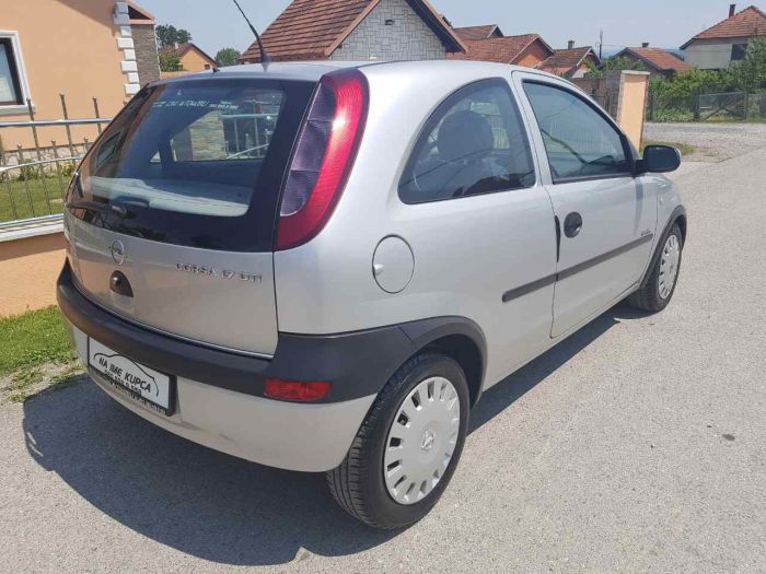 opel corsa c 1 7 di comfort besplatni mali oglasi