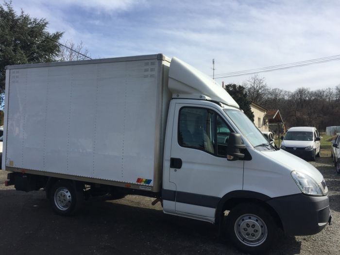 iveco daily 35s12 2 3 hpi besplatni mali oglasi