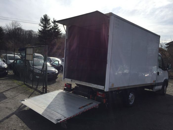 iveco daily 35s12 2 3 hpi besplatni mali oglasi