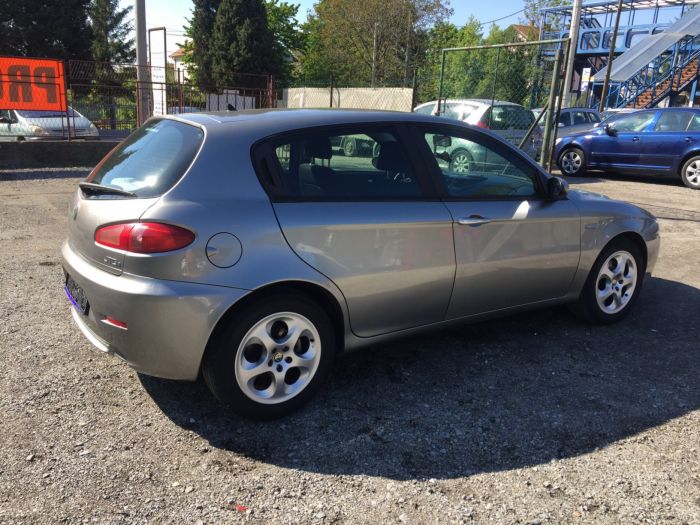 alfa romeo 147 besplatni mali oglasi