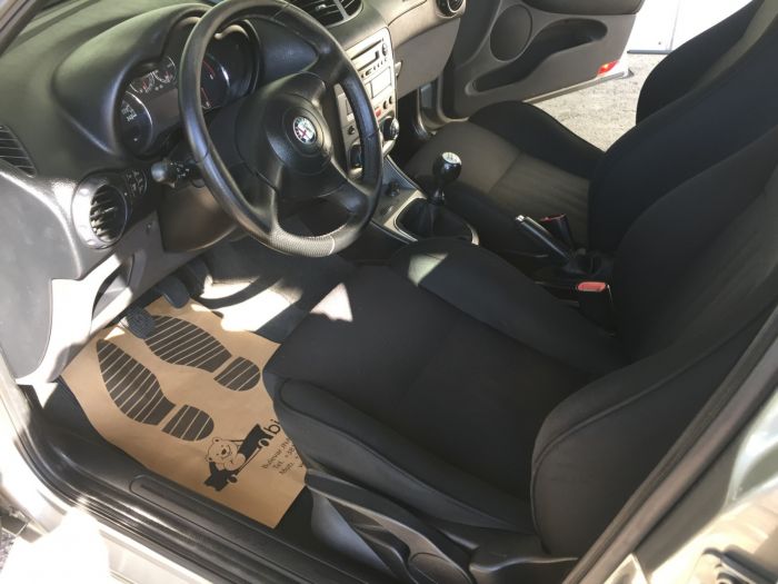 alfa romeo 147 besplatni mali oglasi