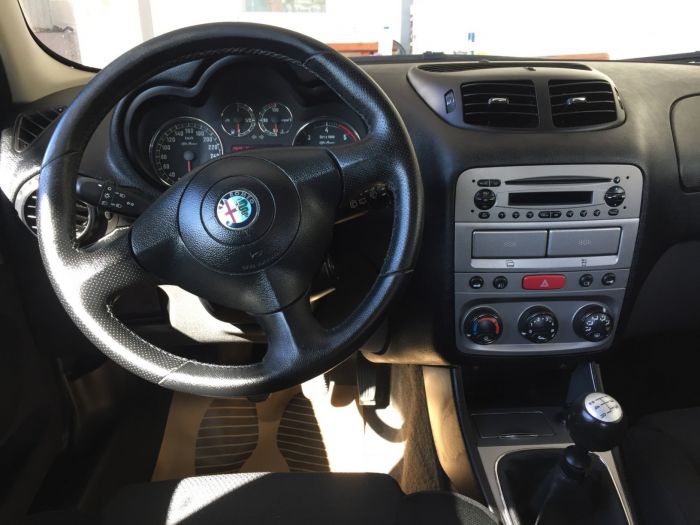 alfa romeo 147 besplatni mali oglasi