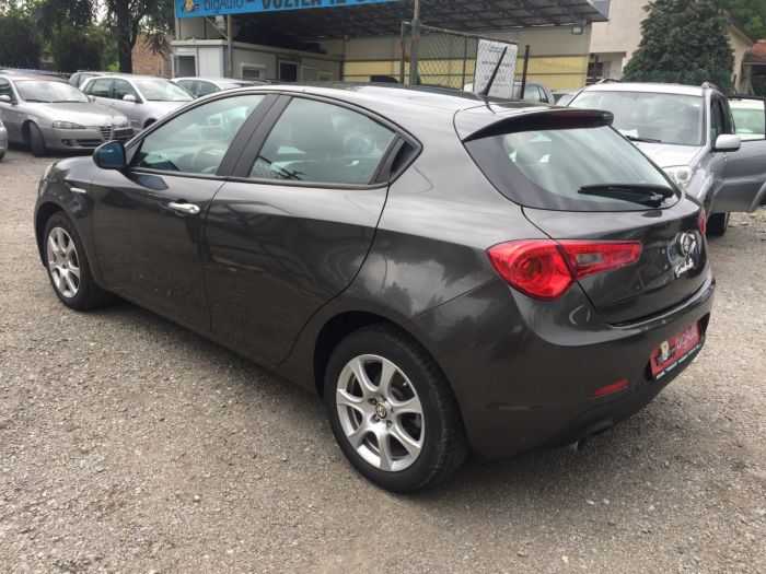 alfa romeo giulietta 1 6 mjet besplatni mali oglasi