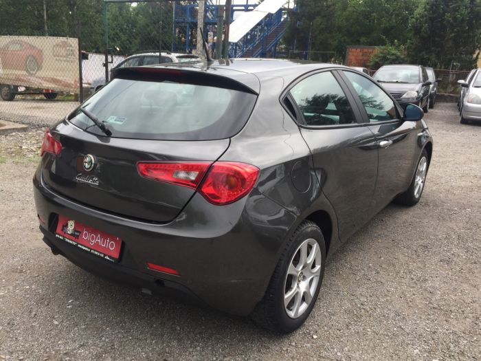 alfa romeo giulietta 1 6 mjet besplatni mali oglasi