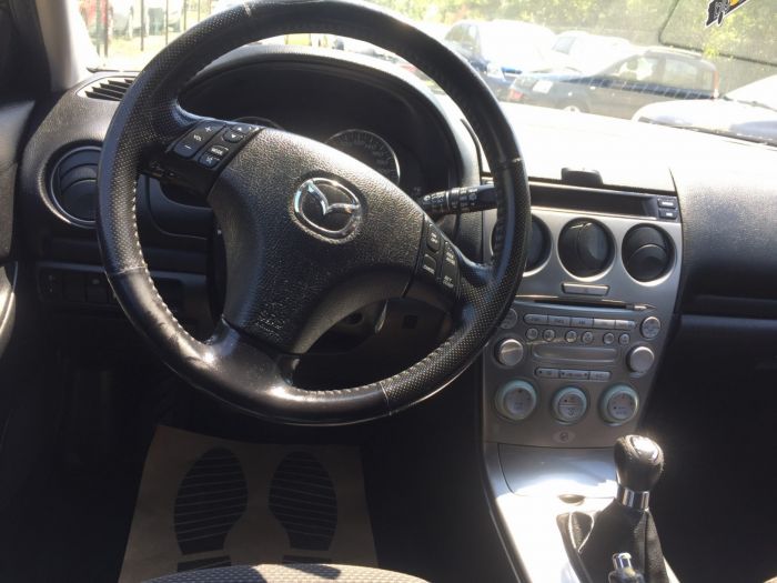 mazda 2 besplatni mali oglasi