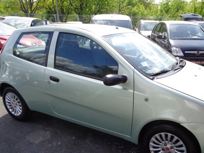 fiat punto 1 3 mjt besplatni mali oglasi