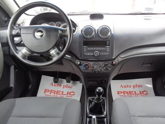 chevrolet aveo besplatni mali oglasi