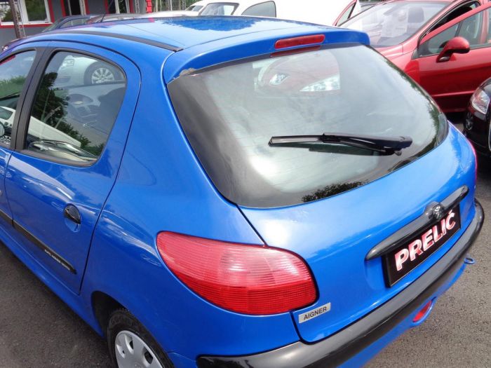 peugeot 206 besplatni mali oglasi