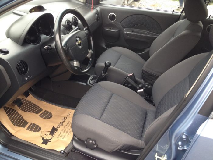 chevrolet kalos 1 2 besplatni mali oglasi