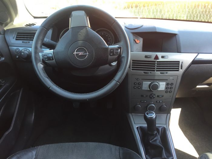opel astra h 1 9 cdti cosmo besplatni mali oglasi