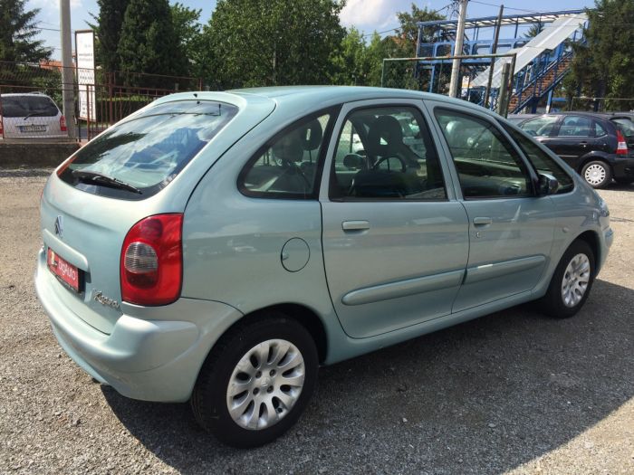 citroen xsara picasso 2 0 hdi besplatni mali oglasi