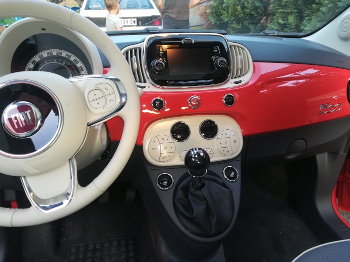 fiat 500 lounge 1 2 besplatni mali oglasi