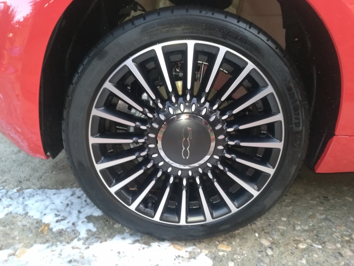 fiat 500 lounge 1 2 besplatni mali oglasi