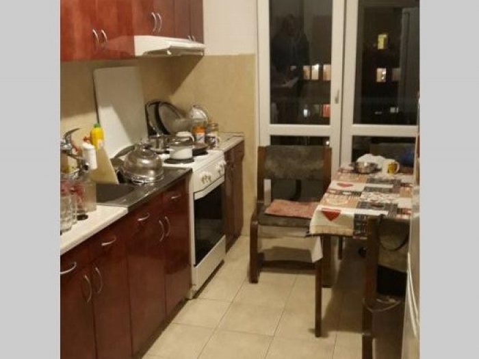 banovo brdo, požeška, 2 0, 57m2, 6 7,cg, delimično renoviran besplatni mali oglasi