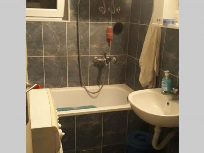 banovo brdo, požeška, 2 0, 57m2, 6 7,cg, delimično renoviran besplatni mali oglasi