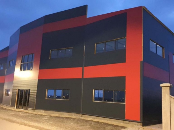 izdavanje hala 1000 kvadrata batajnica besplatni mali oglasi