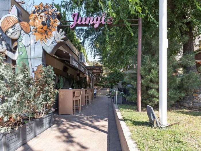 posao caffe i igraonici jungle u žarkovu potrebni konobari i šankeri besplatni mali oglasi