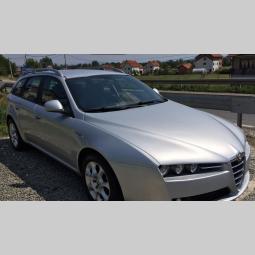 alfa romeo 159 1 9 besplatni mali oglasi