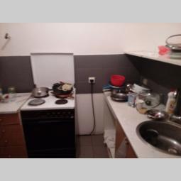 zemun, prvomajska, 1 5 , 56m2, 8 12, cg, renoviran, pvc besplatni mali oglasi