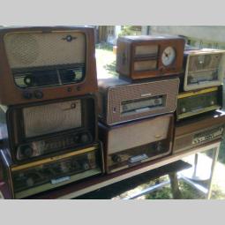 stari radio aparati lampaši besplatni mali oglasi