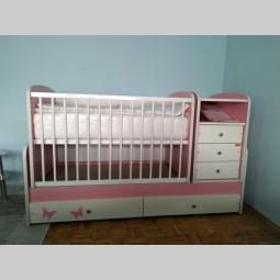 prodajem krevetac za bebe ( za devojčice) besplatni mali oglasi