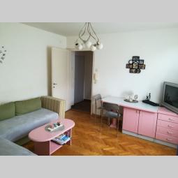 izdavanje, hram, svetog save 35m2 besplatni mali oglasi