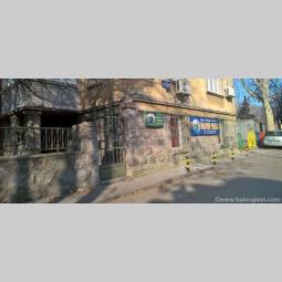 ulični lokal 60m2 zemun, karađorđev trg besplatni mali oglasi