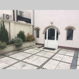 lokal 81m2, novi beograd zemun besplatni mali oglasi