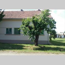 kuća u karađorđevu besplatni mali oglasi