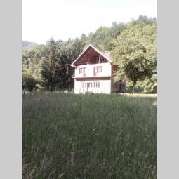 kuća pored reke ljubovija besplatni mali oglasi