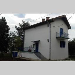 kuća u barajevu, 150m2 10 ari placa besplatni mali oglasi