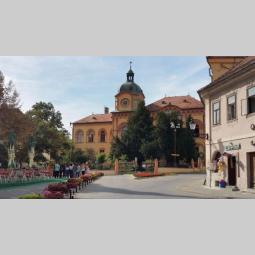 izdajem nameštenu kuću u sremskim karlovcima centar besplatni mali oglasi