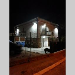 kuća na prodaju topola oplenac besplatni mali oglasi