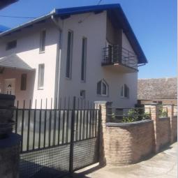 prodajem kuću u apatinu besplatni mali oglasi