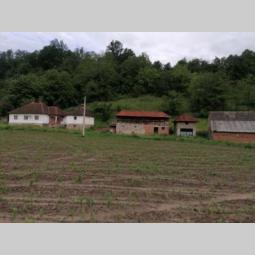 prodajem kuću sa imanjem, selo carina besplatni mali oglasi