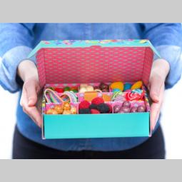 candy box čokoladne i gumene bombone besplatni mali oglasi