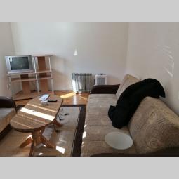 izdajem stan beograd besplatni mali oglasi