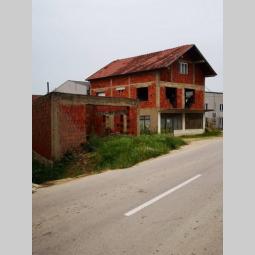 kuća i pomoćna zgrada u donjem neradovcu, nadomak vranja besplatni mali oglasi