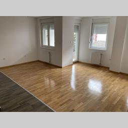 stan na prodaju novi sad podbara besplatni mali oglasi