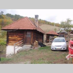 prodaja kuće i okućnice besplatni mali oglasi