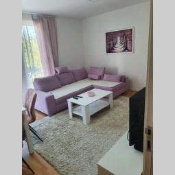 izdajem jednoiposoban stan u novom sadu besplatni mali oglasi