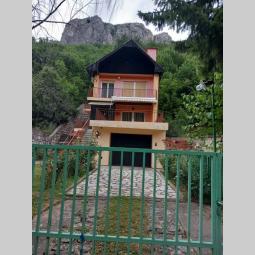 kuća u sićevu, spratna, niška banja, 163m2 besplatni mali oglasi