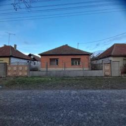 prodajem porodičnu kuću u subotici, besplatni mali oglasi