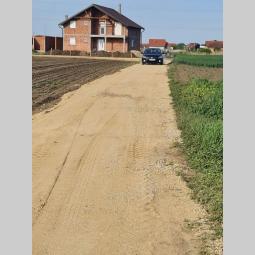 plac 5 ari batajnica besplatni mali oglasi