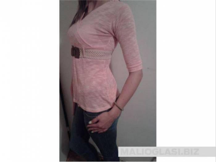 roze majica besplatni mali oglasi
