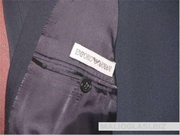 armani emporio muško odelo besplatni mali oglasi